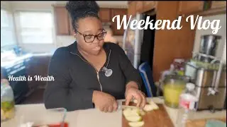 Weekend Vlog: Life at 40+  || Meal Prep || New Camera || Juicing Produce || Natural Hair Maintenance