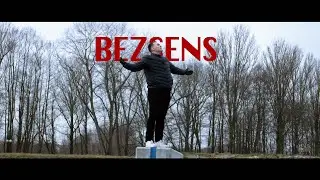 neeko - bezsens (prod.wxrst)
