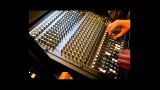 Live Electronic Mix on a Mackie 1640i.