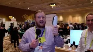 Veidrused: mikrofoniga varustatud kamm | Geenius @ CES 2017