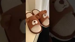 Bear slippers are so cute！! #slippers #footwear #sandals#ytshorts #shorts #fashion #shoess