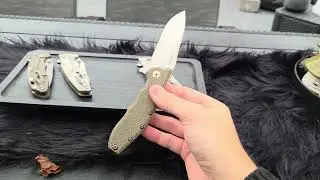 Hinderer and ZT knives