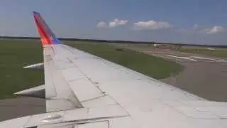 Southwest Airlines, 737-300, landing in Long Island/Islip (HD)