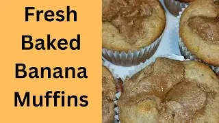 Easy Banana Coffee Cake Muffins / Bakery-Style at Home