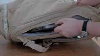 How to use the side access for the laptop compartment of the WAYKS Day Pack