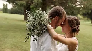 Ryan + Alexis // Minnesota Country Club Wedding