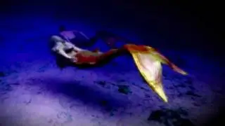 LADY GAGA - THE EDGE OF GLORY MERMAID YUYI