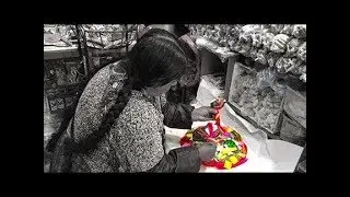 Making Mummified Llama Offering: Bolivia's Witches Market (4K)
