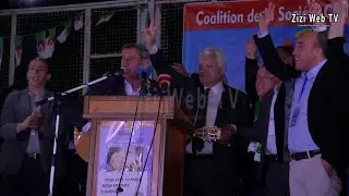 Admirable ... Ali Ideflawen Chante Pour La Révolution Du Sourire ... Yakourene Le 11 Mai 2019 ...