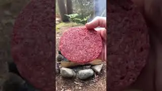 fire cooking: jalape&ntilde;o bacon cheeseburgers on a cast iron skillet