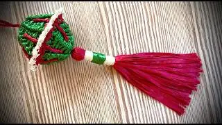 H&uuml;bsche Quaste nicht nur f&uuml;r Weihnachten #h&auml;keln #petraperle #crochet  #decoration  #Quaste