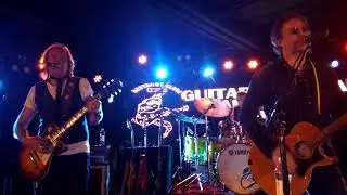 Muddy Manninen, Ben Granfelt and Jarmo Nikku: Guitar Man