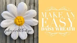 How to Make an Easy Flower Wreath / Learn How To Make This Spring Wreath / DIY Wreath