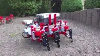 LEGO MINDSTORMS NXT WALKER