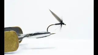 Fly Tying Blae&Black Tradiotional Clyde Style
