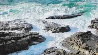 Waves Crashing on Rocks | 15 Minutes of Calm Ocean Sounds
