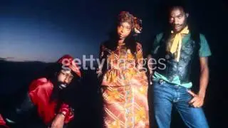Black Uhuru - Darkness