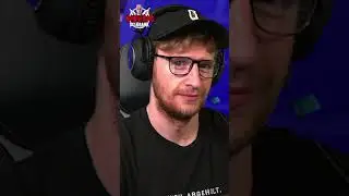 H&auml;nnos beste Vertretung? @MaximMarkow  der Toilette! | Toilet Chronicles