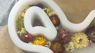 How to make a resin floral charcuterie board!! 