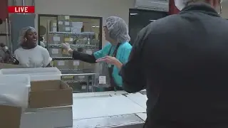 News 4's Chelsea Lovell tries sponge candy for the first time