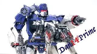 Soundwave and Ravage Transformers Bumblebee Movie threezero DLX Collectible Figure