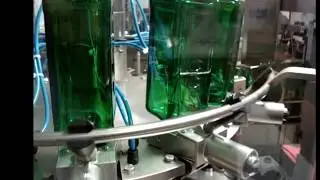 Criveller - 12 clamp rinser with mobile nozzles