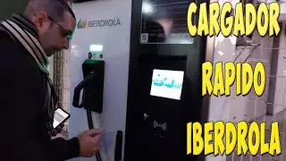 Como cargar tu coche el&eacute;ctrico en un cargador r&aacute;pido de Iberdrola