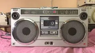 Sharp GF-9191. Old old school boombox.