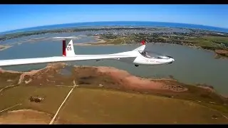 DG808s 4 meter - flying it at the field today