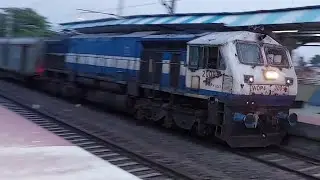 Headlamp On Single Cabbed EMD From BGKT Leads Bengaluru-Jodhpur Express Past Akurdi