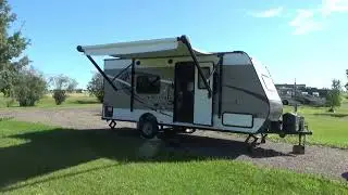 RV H TRAVELS, ABLERTA - ALASKAN HWY. BENT FRAME REPAIR. REDEO TIME.