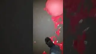 Luftballons zerplatzen