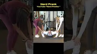 GYM PRANK | Elite Gymnast Pretended to be a Nerd in the Gym #prank #calisthenicsinpublic #anatoly