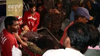 ISIL kills 52 in Pakistan shrine explosion