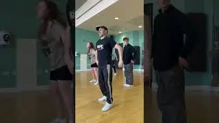 Popping Masterclass with Andy #urbanstrides #poppingdancevideo #youtubeshorts