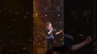 Confetti war on Parr in the West End #sixthemusical #megasix
