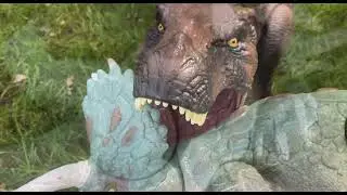 #dinosaurtoys #dinosaurwar