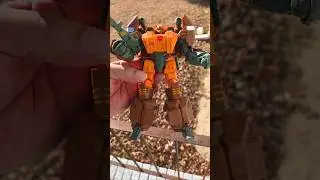 Предварительный показ Mastermind Creations MMC R-23 DICAMUS, также известного как Transformers ID...