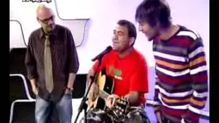 El Koala haciendo versiones del Opa via aze un corrá