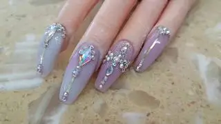 Idea For Bling bling Nails Design.