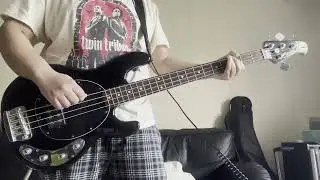 Penfold - Amateur Standing Bass Cover