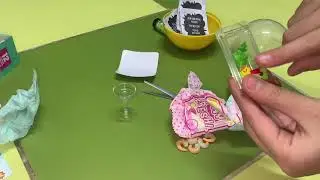 Lets open a mini surprise ball!