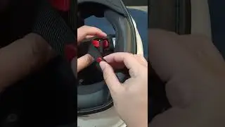 Cara Pakai Helm dengan Tali Double D-ring