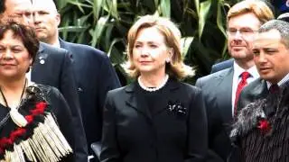 Traditional welcome for Hillary Clinton at Parliament, 2010
