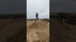 His first time hitting the double #pitbike #crf110 #mxtrack #mx #fmx #jumps