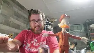 Marvel Legends HOWARD THE DUCK Action Figure Unboxing