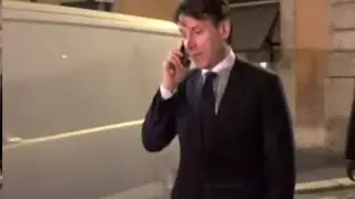 Conte a cena in pizzeria dopo l'incarico: con lui lo staff comunicazione dei 5 stelle