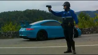 Cop Pulling Over Porsches at the Tail Of The Dragon Overlook (Time-Lapse)