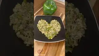 Quick & Easy Capsicum & Egg in a Snap! 🫑🥚 #shorts #cooking