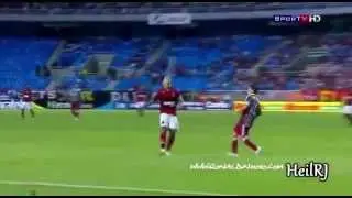 Amazing touch by ronaldinho